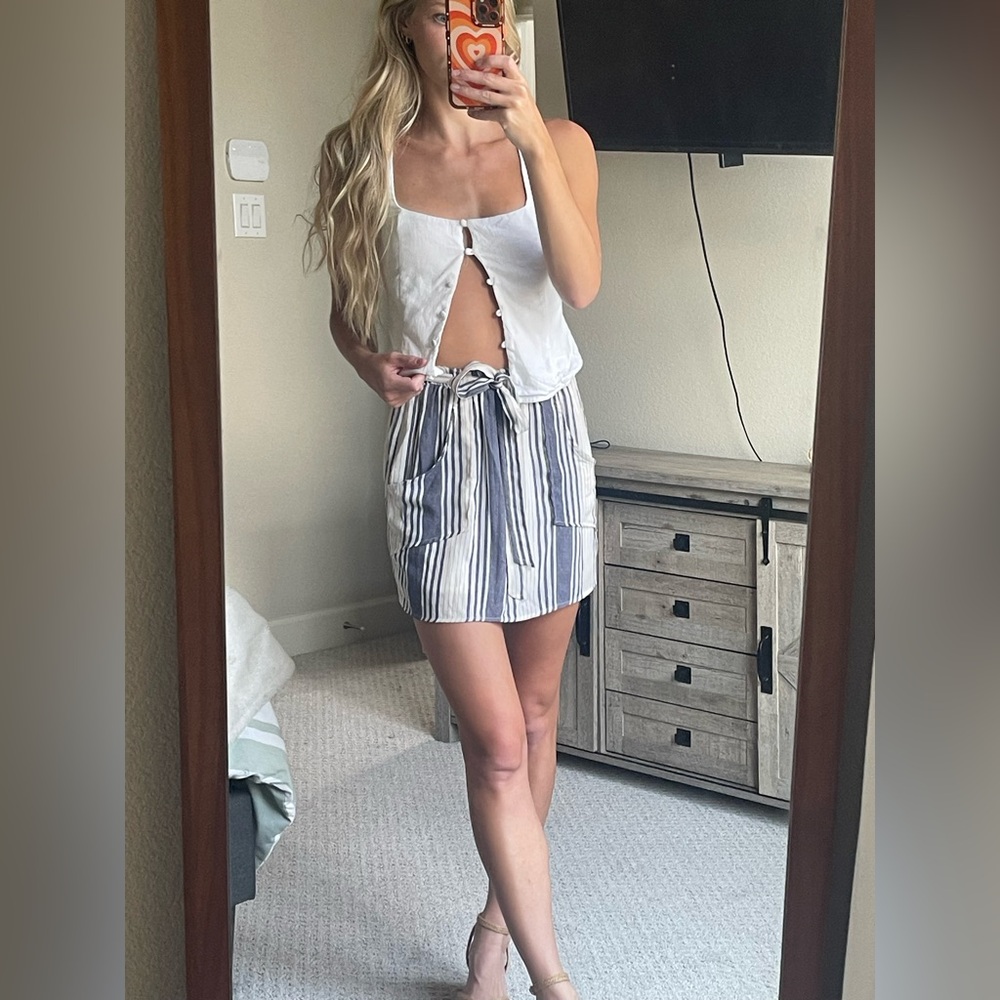 Dry Goods Cream and Gray Striped Skirt